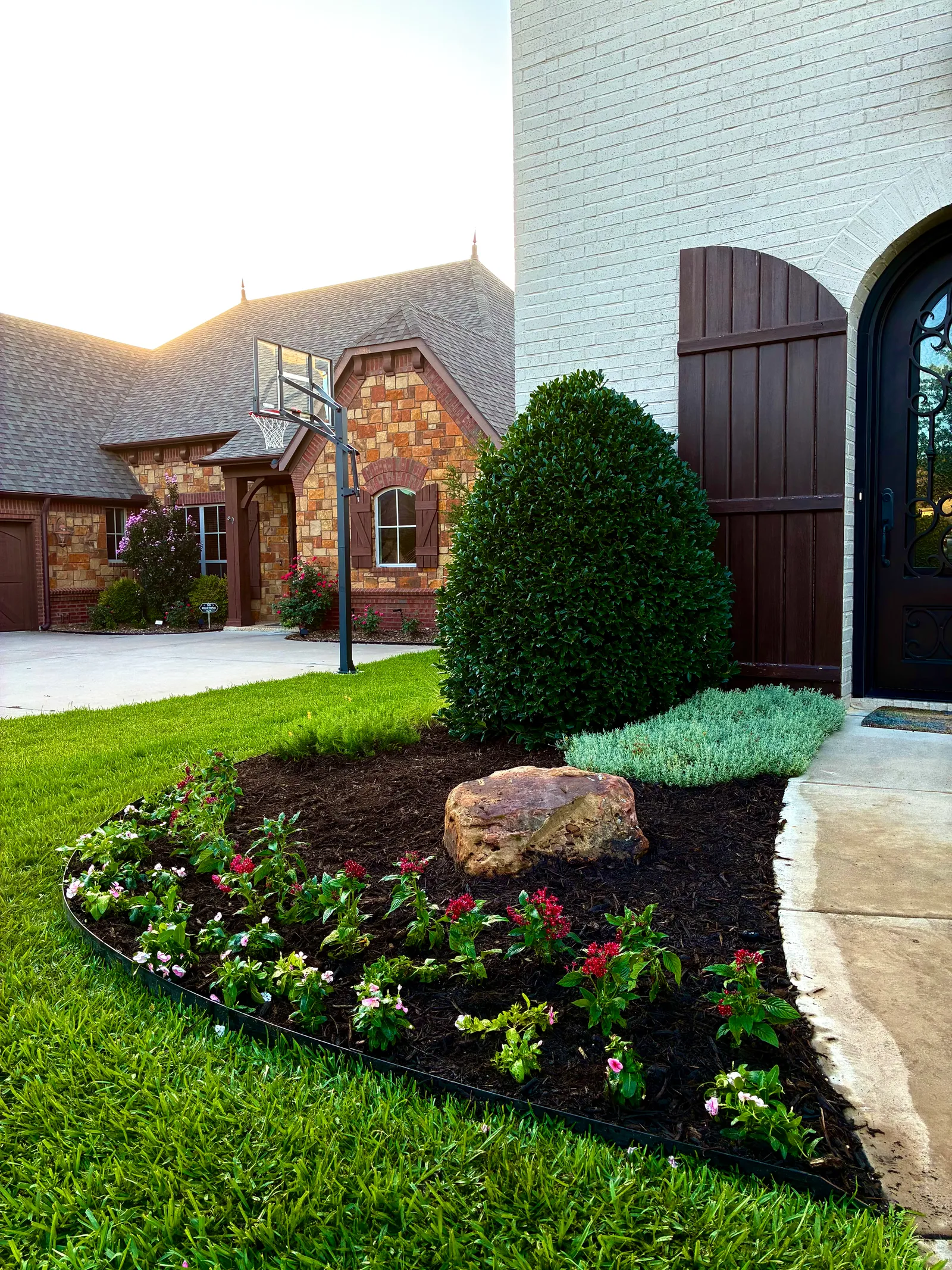 Mulch Installation project photo